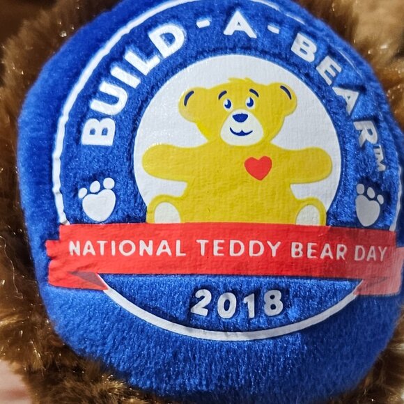 Build a Bear National Teddy Bear Day 2018 14 inch Plush Brown Stuffed Animal Toy - Picture 7 of 11